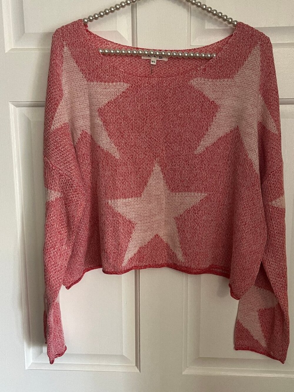 Miracle Ladies Star Print Wide Neck Long Sleeve Thin Knit Crop Sweater Size M/L